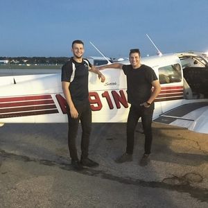 Meet your Posher, Devin